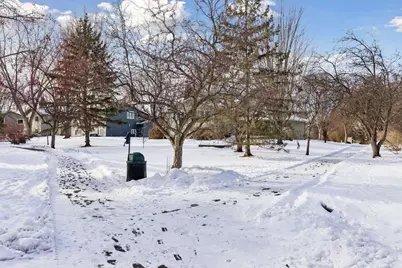 561 Dresden Drive, Chaska, MN 55318 - Photo 38