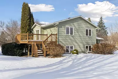 561 Dresden Drive, Chaska, MN 55318 - Photo 36