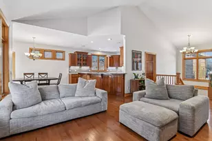 7455 Fern Ct, Loretto, MN 55357 - Photo 10