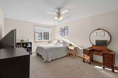 4065 Wilshire Circle #8, Shoreview, MN 55126 - Photo 12