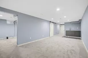 701 Eldridge Ave W, Roseville, MN 55113 - Photo 20