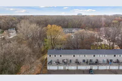 1479 Goodwin Avenue N, Oakdale, MN 55128 - Photo 46