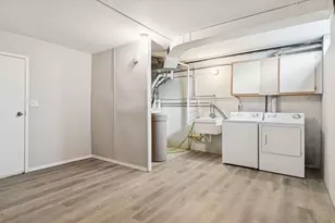 1479 Goodwin Ave N, Oakdale, MN 55128 - Photo 32