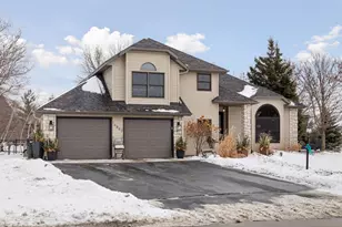 16862 Illinois Ave, Lakeville, MN 55044 - Photo 4