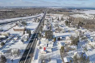 5219 E 2nd St, Superior, WI 54880 - Photo 26