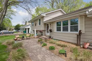 8717 Oxborough Ave S, Bloomington, MN 55437 - Photo 2