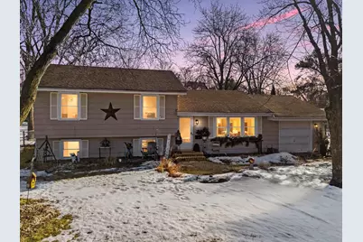 8717 Oxborough Avenue S, Bloomington, MN 55437 - Photo 4