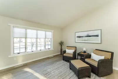 926 Plymouth Lane NW, Rochester, MN 55901 - Photo 6