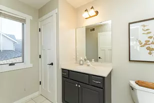 926 Plymouth Ln NW, Rochester, MN 55901 - Photo 22