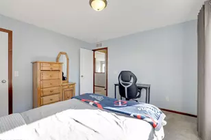 2105 Pembina Ln, Shakopee, MN 55379 - Photo 34