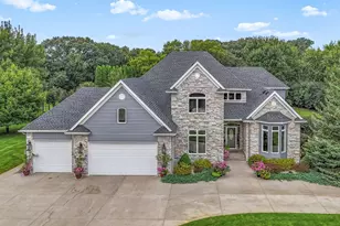 2607 Regal Rd, Saint Cloud, MN 56301 - Photo 2