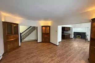 402 E Flynn St, Redwood Falls, MN 56283 - Photo 8