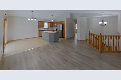 14885 Crandall Avenue W, Rosemount, MN 55068 - Photo 2