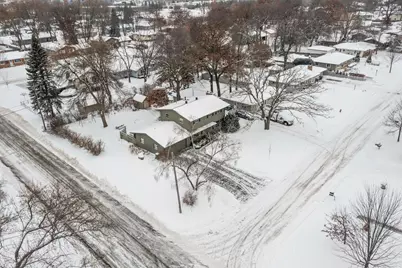 204 104th Lane NW, Coon Rapids, MN 55448 - Photo 4