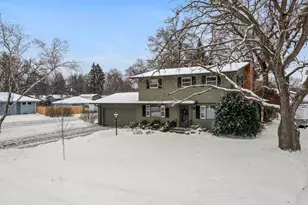 204 104th Ln NW, Coon Rapids, MN 55448 - Photo 2