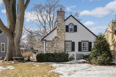 3658 Huntington Avenue, Saint Louis Park, MN 55416 - Photo 2