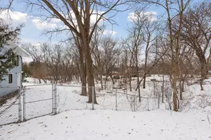 15880 Tonkawood Dr, Minnetonka, MN 55345 - Photo 42