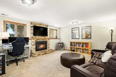 867 Oriole Lane, Chaska, MN 55318 - Photo 16