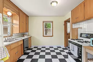 4018 Monroe St NE, Columbia Heights, MN 55421 - Photo 10
