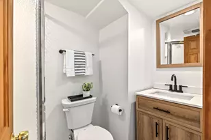 4018 Monroe St NE, Columbia Heights, MN 55421 - Photo 22