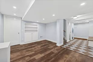 461 Cedar Lake Rd S, Minneapolis, MN 55405 - Photo 20