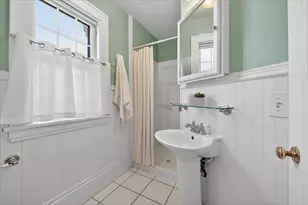 461 Cedar Lake Rd S, Minneapolis, MN 55405 - Photo 16