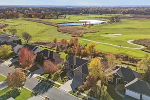 1207 Adrian Dr, Chaska, MN 55318 - Photo 72