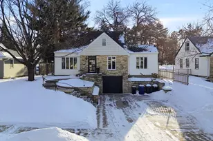 1866 Yorkshire Ave, Saint Paul, MN 55116 - Photo 1