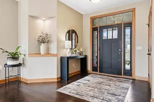 1978 Thom Dr, Arden Hills, MN 55112 - Photo 2