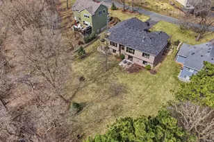 1978 Thom Dr, Arden Hills, MN 55112 - Photo 46