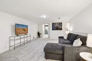 5100 W 70th St, Edina, MN 55439 - Photo 22