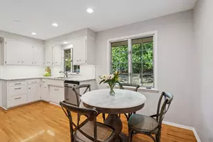 5100 W 70th St, Edina, MN 55439 - Photo 10