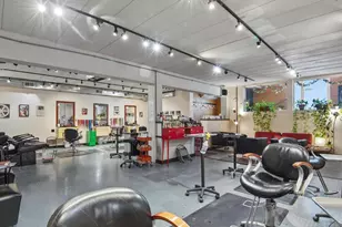 2425 Lyndale Ave S, Minneapolis, MN 55405 - Photo 6