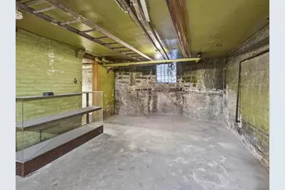 2425 Lyndale Avenue S, Minneapolis, MN 55405 - Photo 80