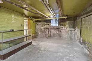 2425 Lyndale Ave S, Minneapolis, MN 55405 - Photo 80