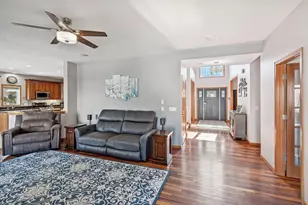 9748 Geisler Rd, Eden Prairie, MN 55347 - Photo 14