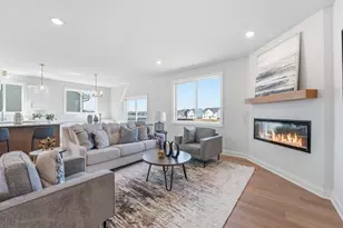 1703 Spruce St, Farmington, MN 55024 - Photo 10