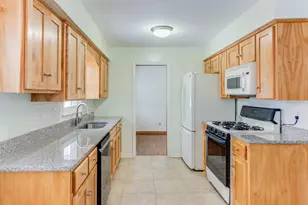 10608 Rhode Island Ave N, Brooklyn Park, MN 55445 - Photo 8