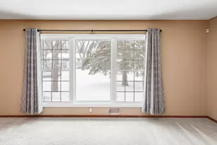 10608 Rhode Island Ave N, Brooklyn Park, MN 55445 - Photo 6