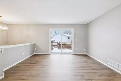 10339 Tamarack Street NW, Coon Rapids, MN 55433 - Photo 10