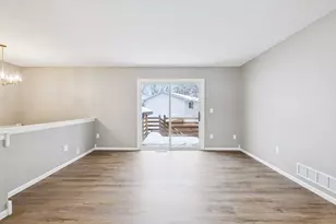 10339 Tamarack St NW, Coon Rapids, MN 55433 - Photo 10