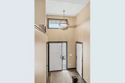 705 Greenwood Street SW, Isanti, MN 55040 - Photo 4