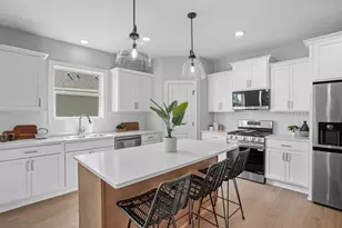 9815 Pinehurst Dr, Elko New Market, MN 55020 - Photo 4