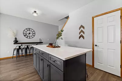 13733 54th Avenue N, Plymouth, MN 55446 - Photo 8