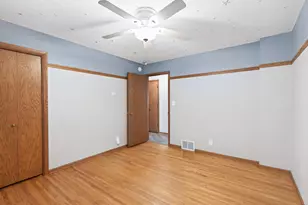 4361 Adair Ave N, Crystal, MN 55422 - Photo 20