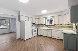 4361 Adair Ave N, Crystal, MN 55422 - Photo 10