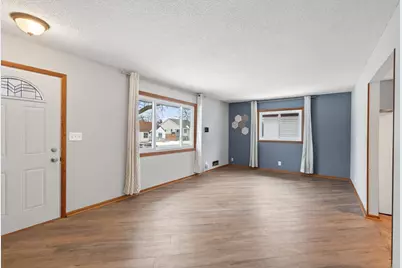 4361 Adair Avenue N, Crystal, MN 55422 - Photo 4