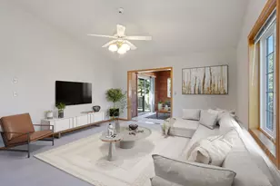 745 Sterling Ct, Mahtomedi, MN 55115 - Photo 4