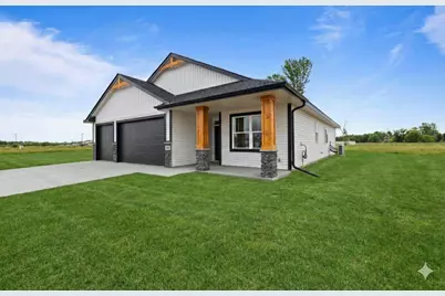 630 7th Avenue NE, Isanti, MN 55040 - Photo 2