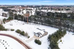 1400 Carriage Hill Dr, Hinckley, MN 55037 - Photo 32